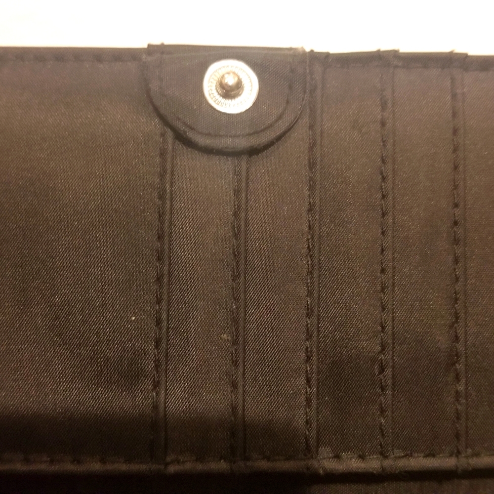 Wallet - Picture 6 of 9